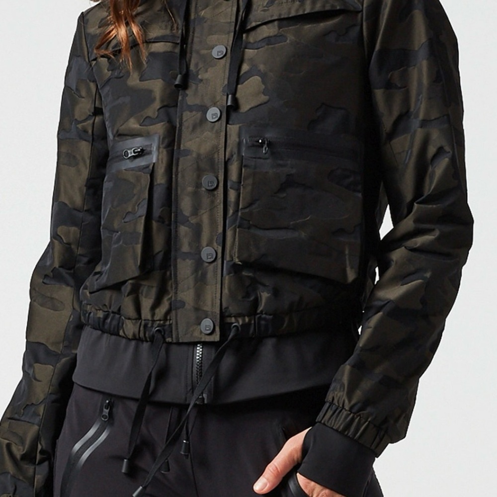 Camouflage Hooded Jacket